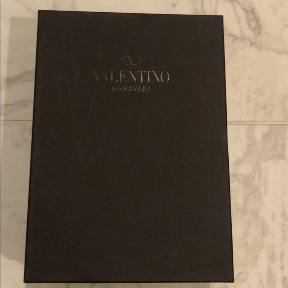 Valentino Garavani box